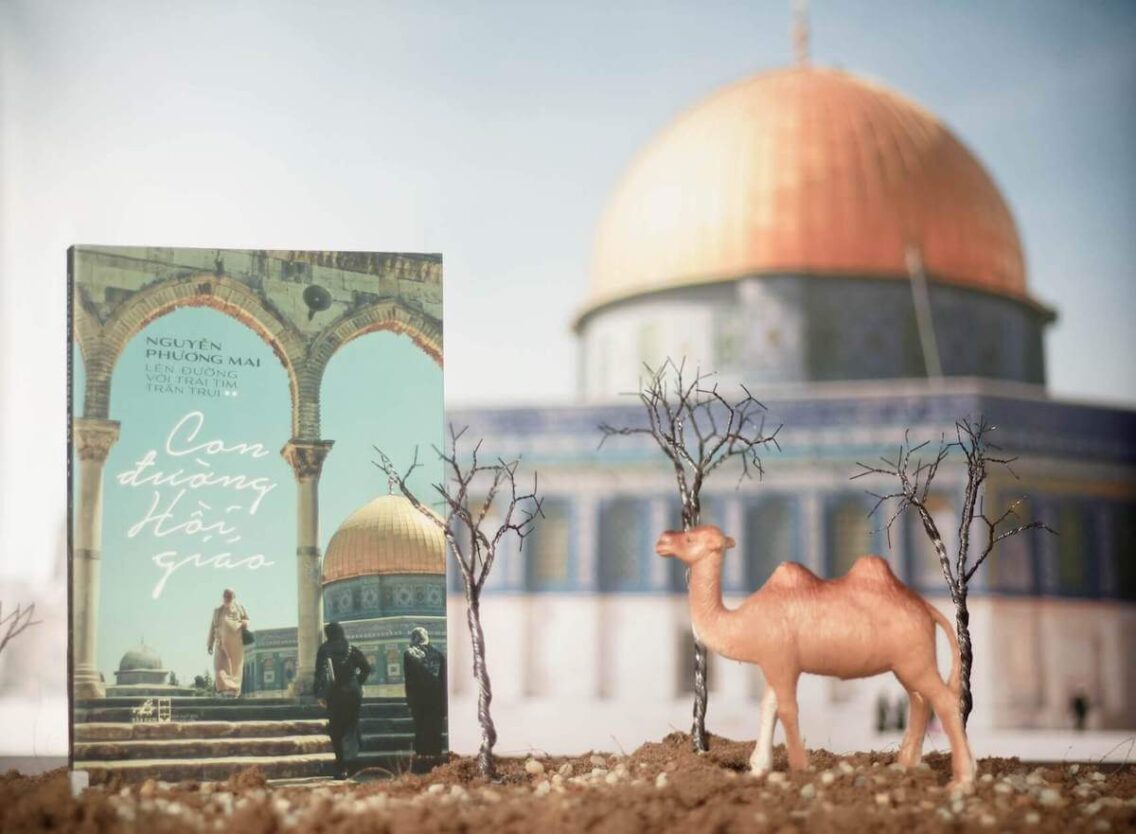 Con Đường Hồi Giáo: Hành Trình Phá Vỡ Định Kiến Về Trung Đông