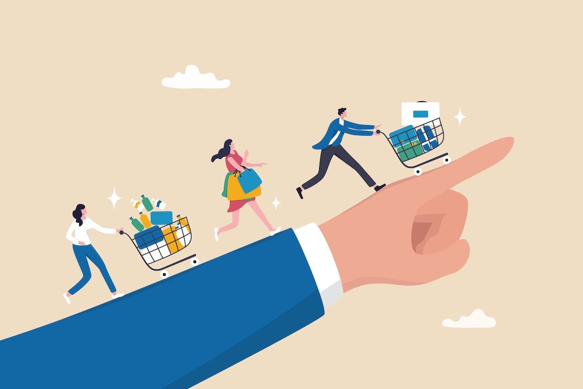 Affiliate marketing, promotion or customer invitation to buy pro