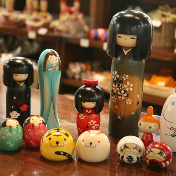 Búp bê Kokeshi – Linh hồn Nhật Bản trong hình dáng tối giản